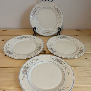 Vintage- Arcopal-Victoria Print-Floral Scalloped Edge-Salad/Desert Plates